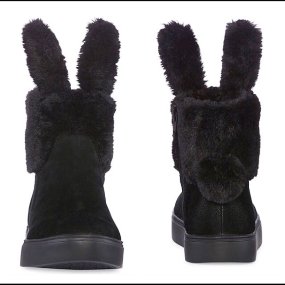 Shoes - Black bunny boots